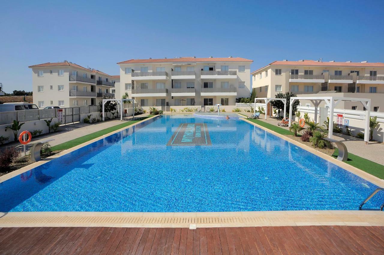 Sunny Cyprus Vila Paralimni Exterior foto
